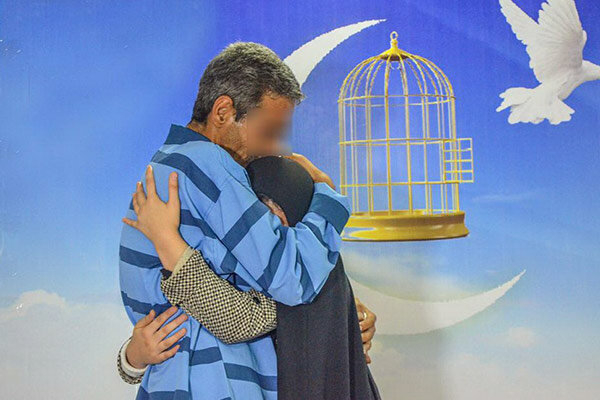 آزادی یک زندانی پس از ۲۲ سال در بندر عباس