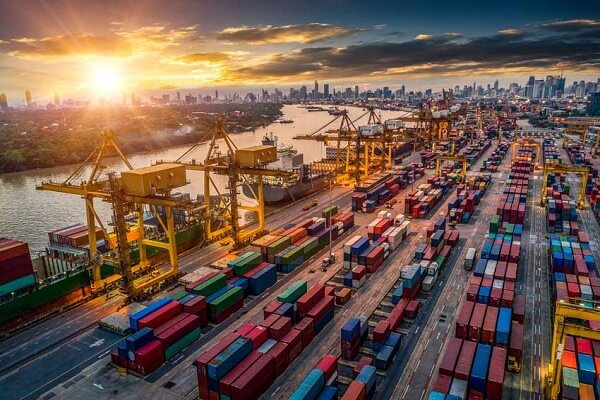 تلاش پاکستان برای توسعه روابط تجاری با عربستان، عمان و امارات