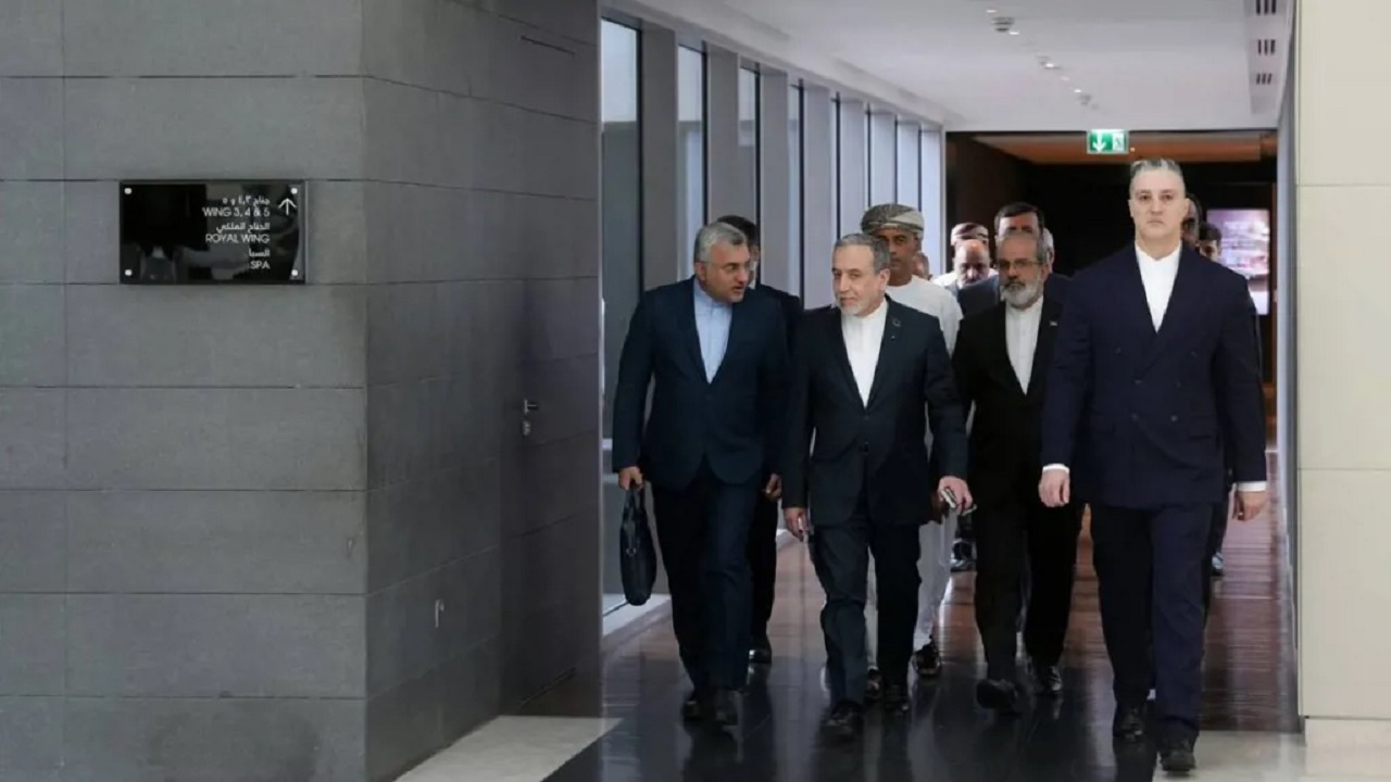 هیئت ایرانی از دیدار مستقیم با هیئت آمریکایی خودداری کرد