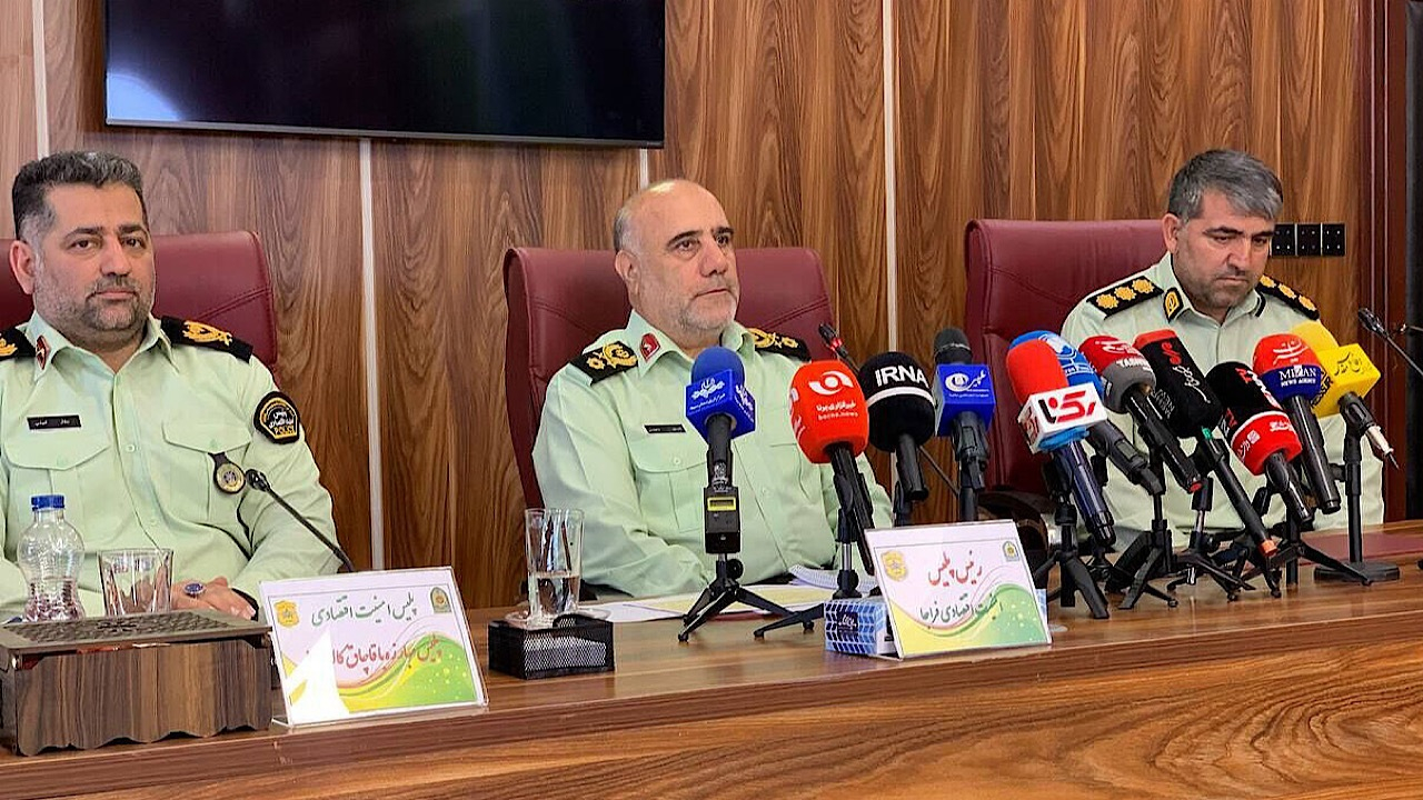 تشکیل قرارگاه مقابله با احتکار کالا‌های اساسی