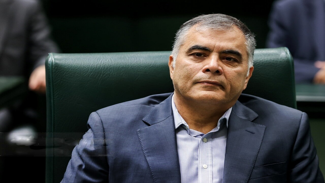 فشار حداکثری در حوزه نفت شعاری شکست خوردهای است/ اتکا به توانمندیهای داخلی اولویت ما است