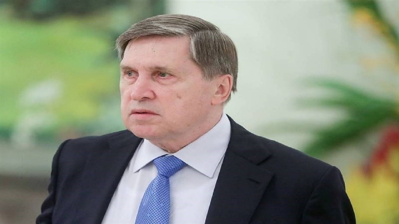 اوشاکوف: روسیه آماده دعوت از زلنسکی به مسکو است