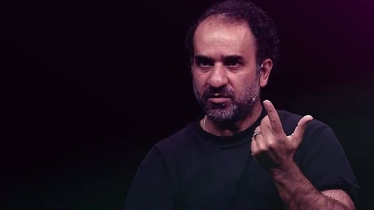 آخرین وضعیت جسمی و روند درمان رضا امیرخانی/ سطح هوشیاری پایین است