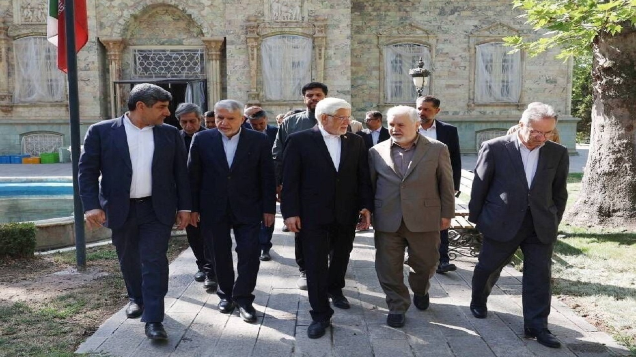 عارف: دشمن با هویت و تمدن ایرانی جنگید، اما شکست خورد