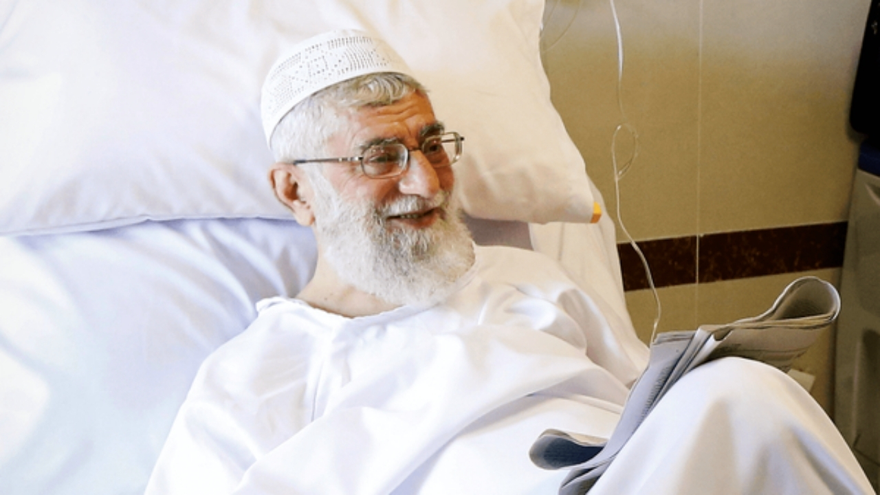 سفیدپوشِ عزیز ما