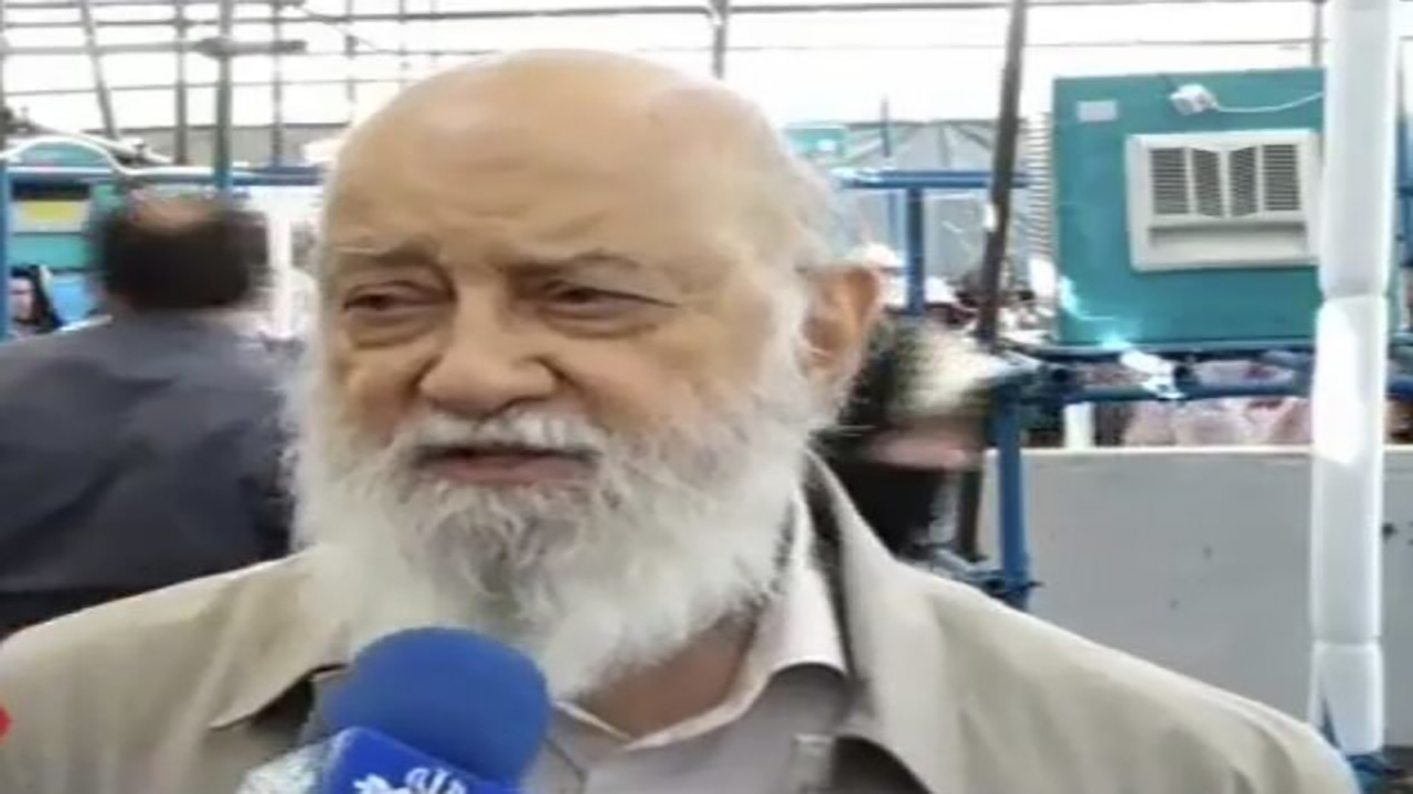 چمران: همراه داشتن حیوانات خانگی در پارکها قابل قبول نیست