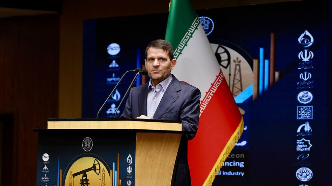 سرمایهگذاری ۹۲ میلیارد دلاری در صنعت پتروشیمی