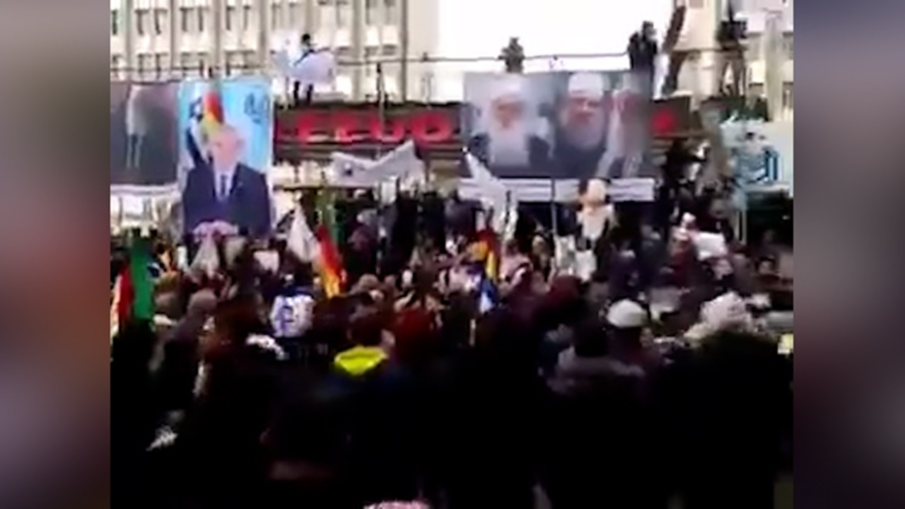 تظاهرات دروزیها در سویدای سوریه با پرچم اسرائیل + فیلم