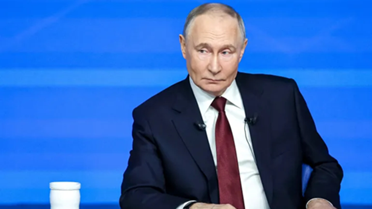 پوتین: روسیه مایل است سال آینده را در صلح سپری کند