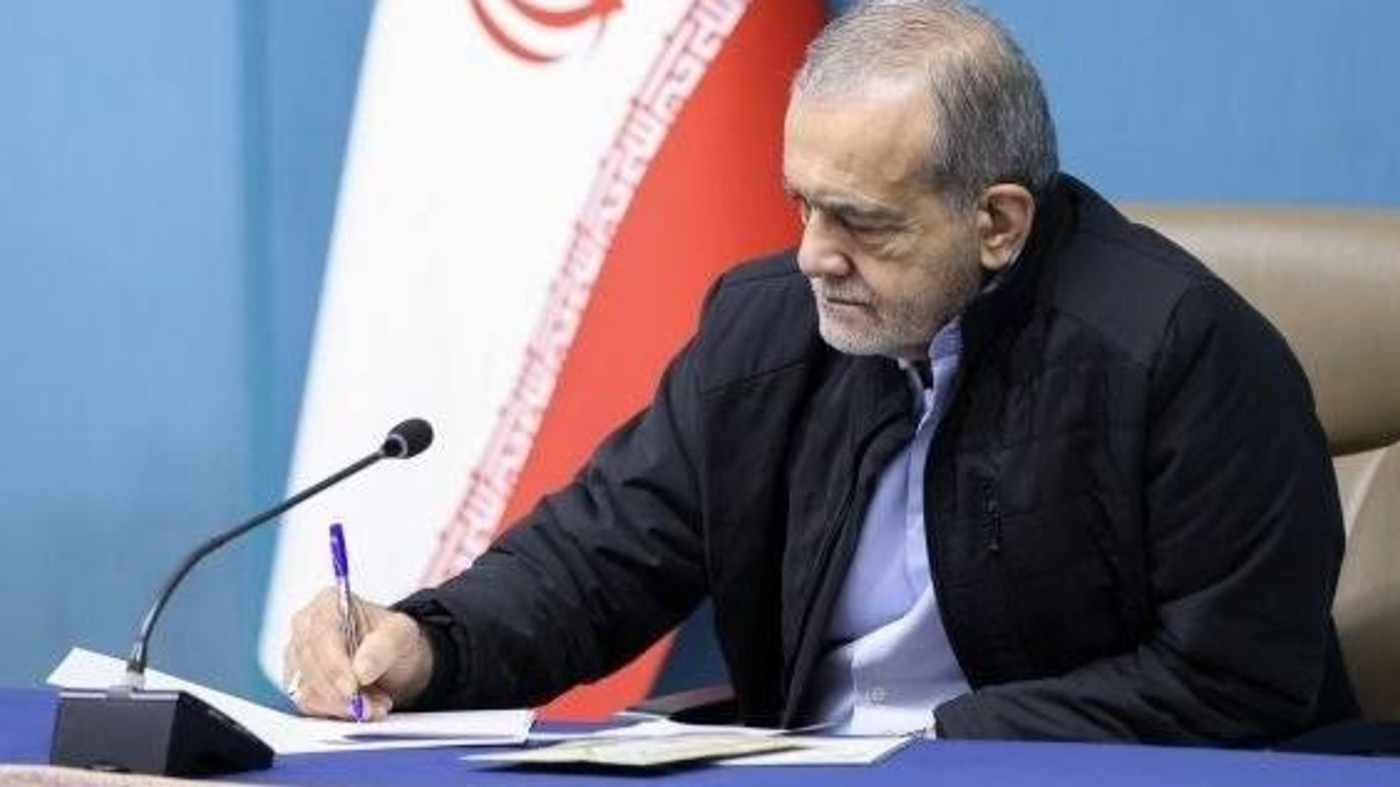 پیام تسلیت پزشکیان در پی درگذشت چهره ماندگار عرصه پزشکی، دکتر سعید پناهی