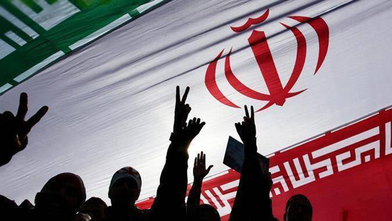 ایران قوی!