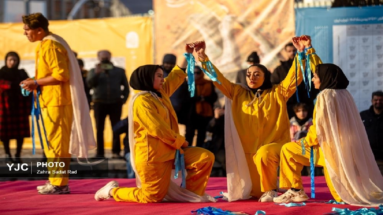 وضعیت تئاتر در استان‌ها رو به جلوست/ سیاست وزارت ارشاد تمرکززدایی از پایتخت است