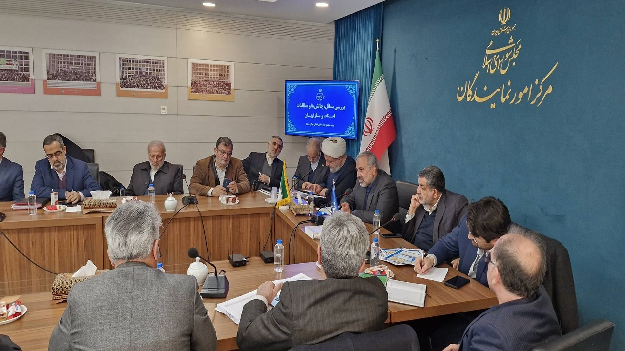 یزدی‌خواه: مهمترین دغدغه اصناف عدم ثبات نرخ ارز است/ روح‌الامینی: ۷۵ درصد ارز ترجیحی را ۹ شرکت گرفته‌اند