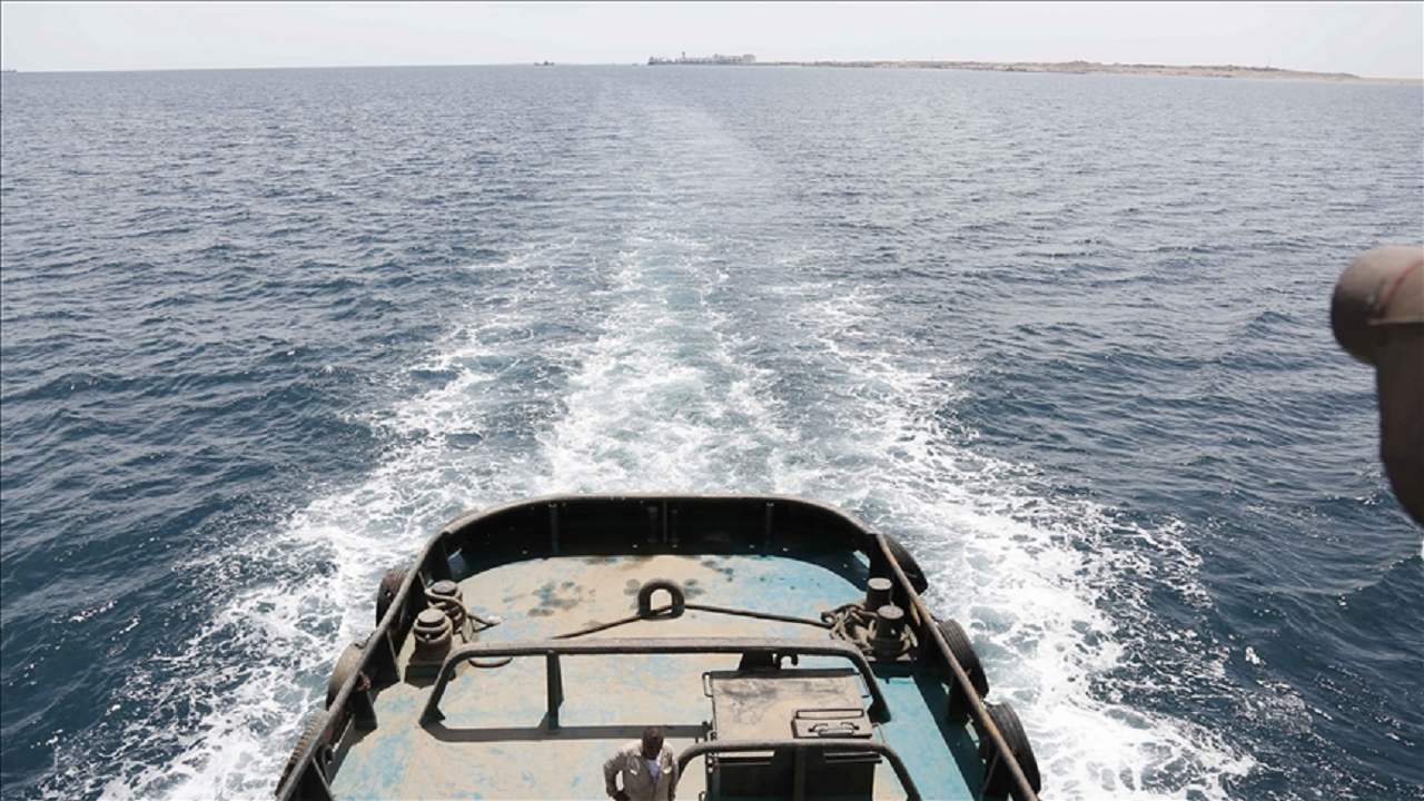 ناوگان تانکرهای نفتی تحریم شده از ونزوئلا خارج می شوند