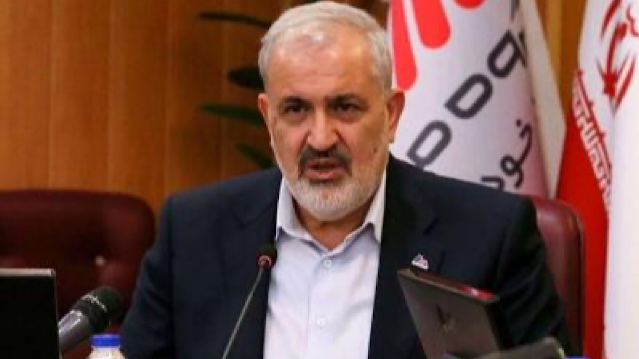 مردم را باید برای استفاده از لوازم برقی کم‌مصرف تشویق کرد