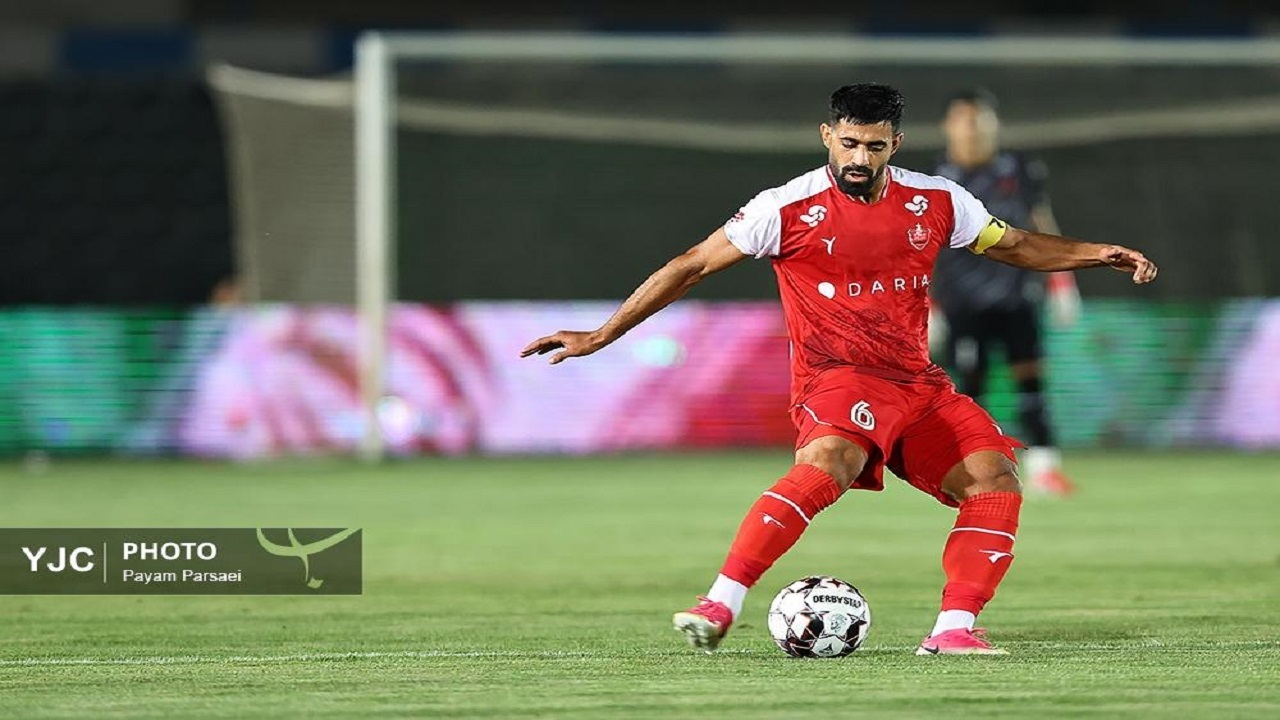 به داور گفتم صحنه مشکوک ذوبآهن را چک کند