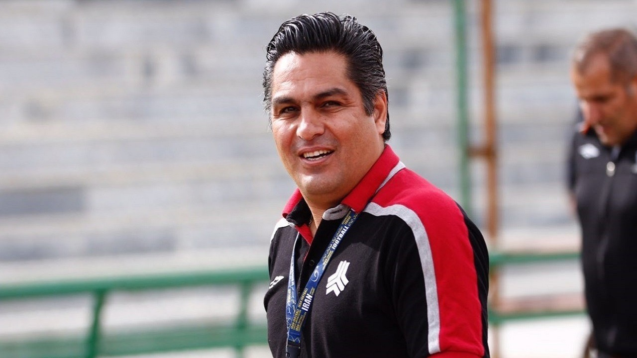 مهرانپور: سحرخیزان باید از خودگذشتگی را یاد بگیرد