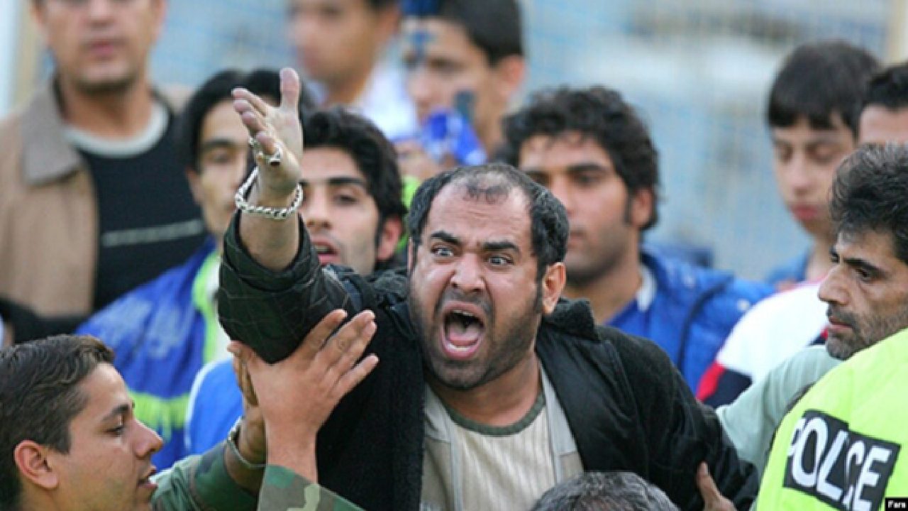 بحران فرهنگی روی سکو‌های ورزشگاه!