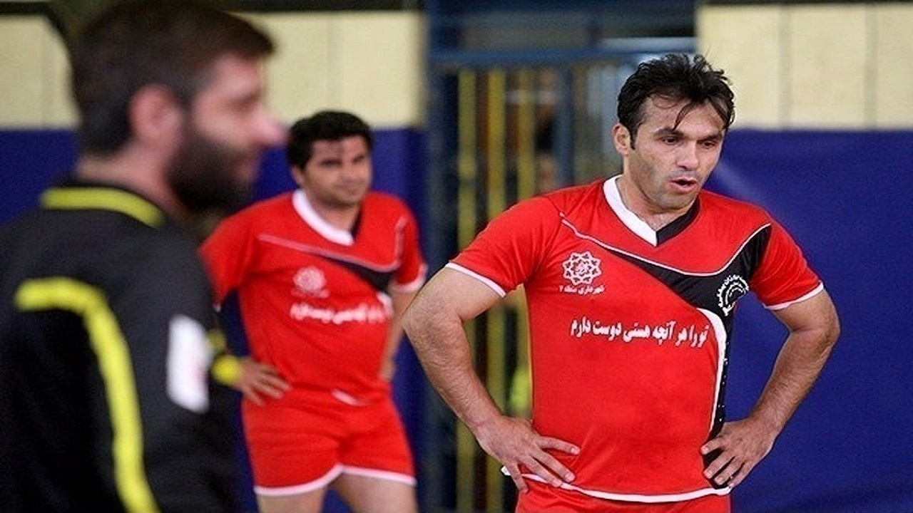 انتظاری: استعفای درویش نوش دارو بعد از مرگ سهراب است/ مدیر عامل جدید نباید سمت دلالها برود