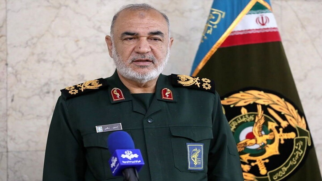 سرلشکر سلامی: سرنوشت مسلمانان از مسیر جهاد و شهادت میگذرد
