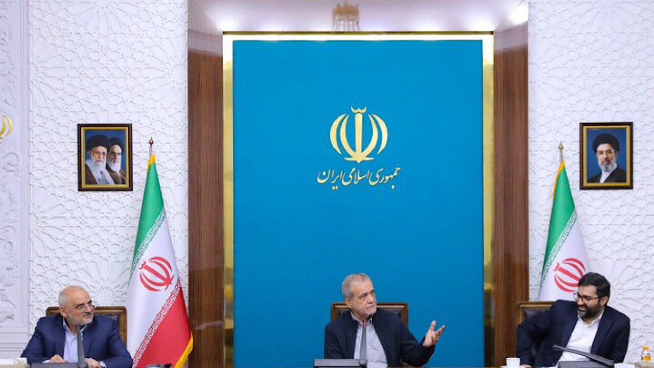 پزشکیان: تلاش میکنیم با کمترین فشار بر زیرساخت انرژی، زمستان را بگذرانیم