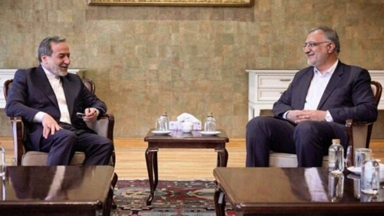 دیدار زاکانی با عراقچی در حاشیه مجمع گفتگوی تهران