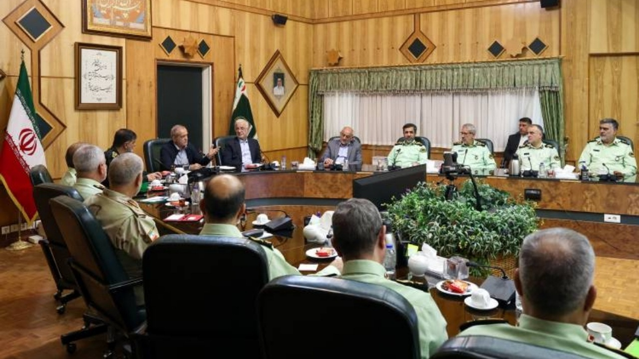 بهرهگیری از فناوریهای جدید به حفظ توأمان امنیت کشور و جان حافظان امنیت کمک میکند