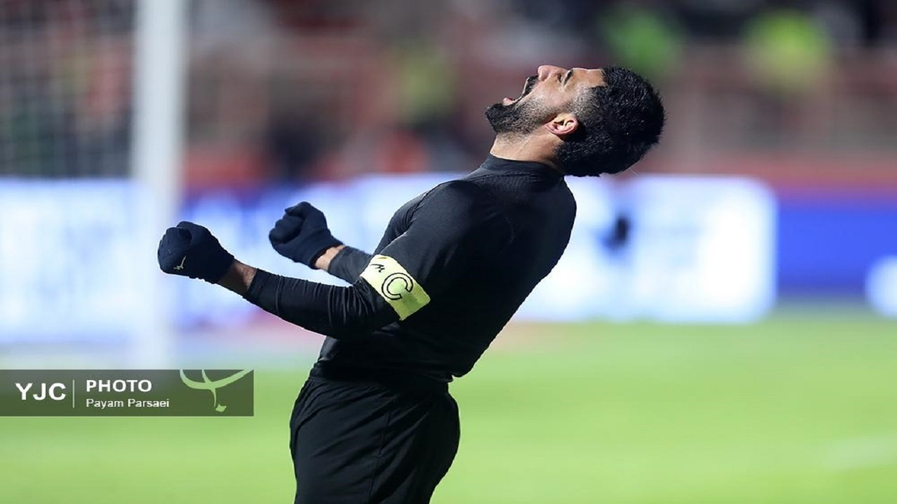 واکنش کنعانی زادگان به حذف پرسپولیس مقابل تراکتور