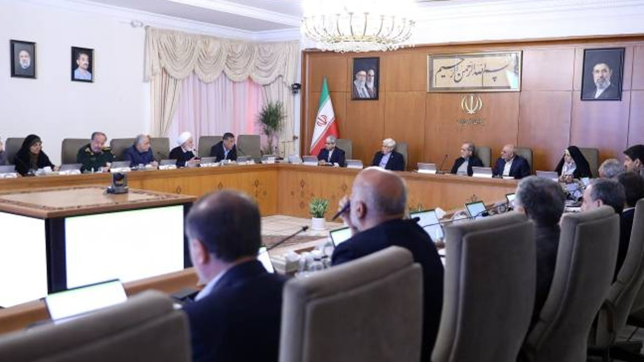 روز بدون خودرو باید از دولت و دستگاههای دولتی آغاز شود/ قدردانی از همراهی مردم و عوامل اجرایی در اجرای طرح بنزین