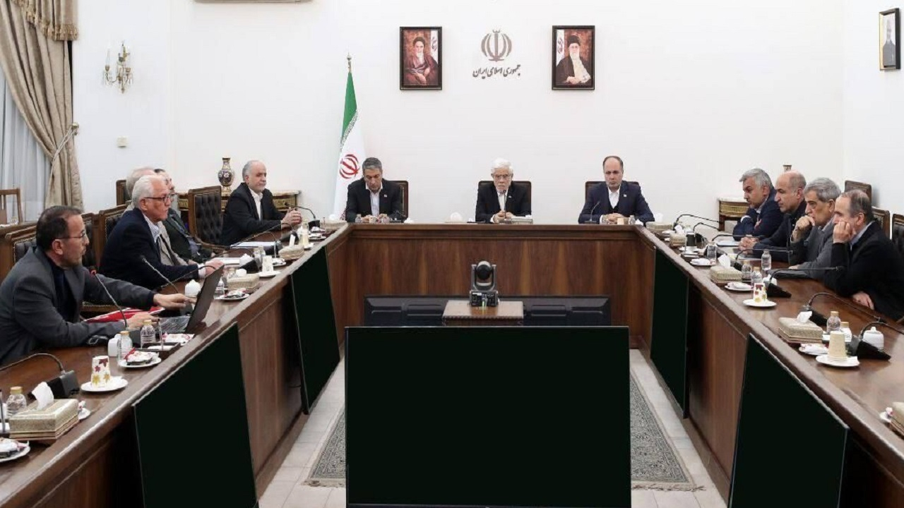 عارف: برای مقابله با بیماری‌های احتمالی دامی در آینده آمادگی کامل داشته باشیم