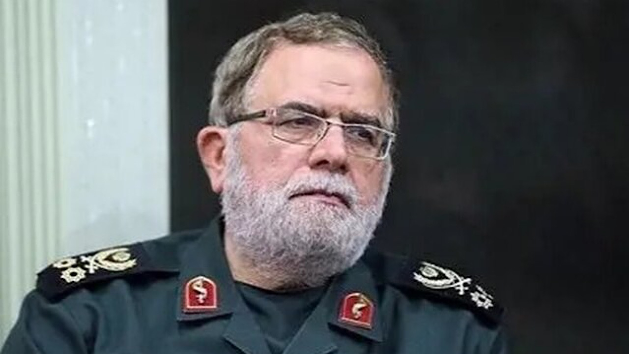 سرلشکر ایزدی: توسعه توان موشکی یک ضرورت اجتنابناپذیر است