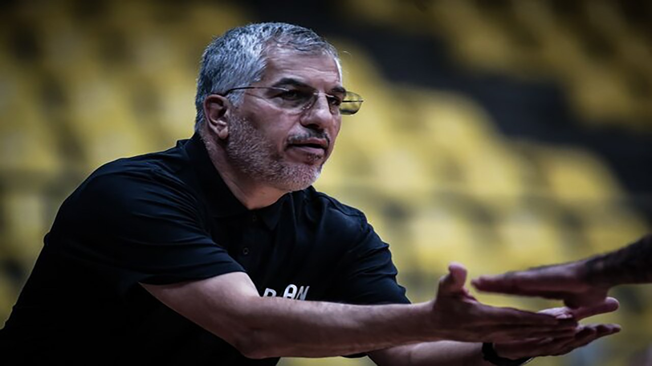 سرمربی بسکتبال استقلال: خوب شد باختیم!