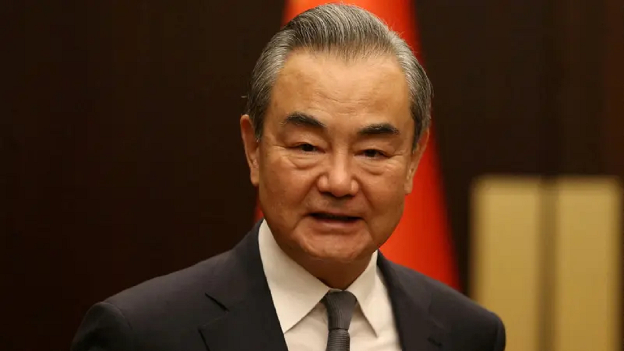 وانگ یی برای مذاکرات کلیدی در خاورمیانه عازم امارات، عربستان و اردن شد