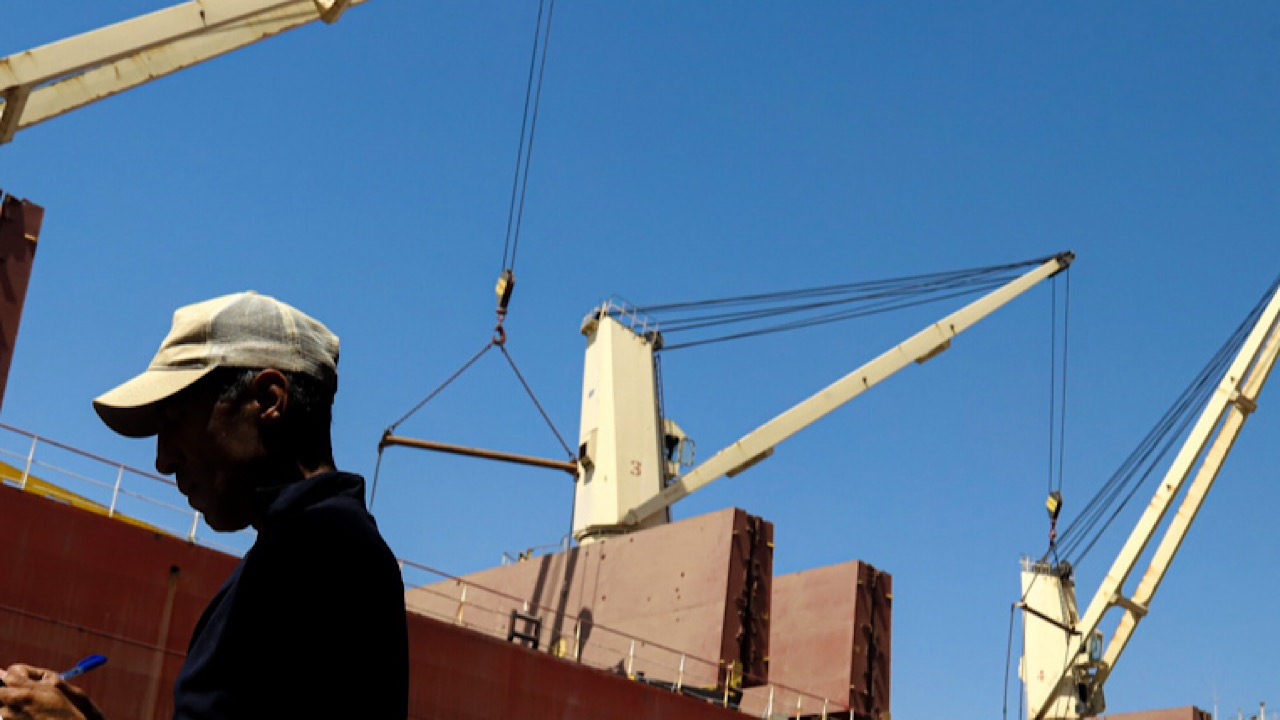 تخصیص ارز واردات کالا‌های اساسی، طبق نظر وزارت جهاد کشاورزی انجام می‌شود