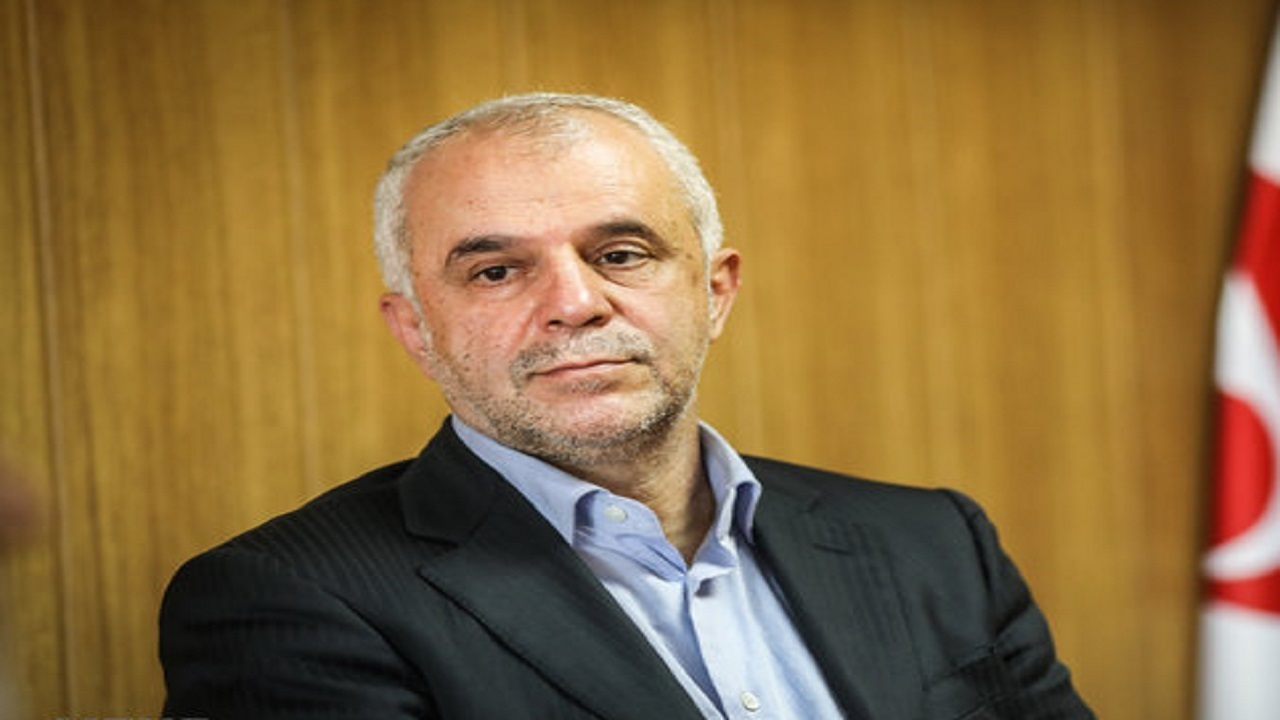 رسالت هنر والاتر از همه چیز است/ زیباترین کار را هنرمند انجام میدهد
