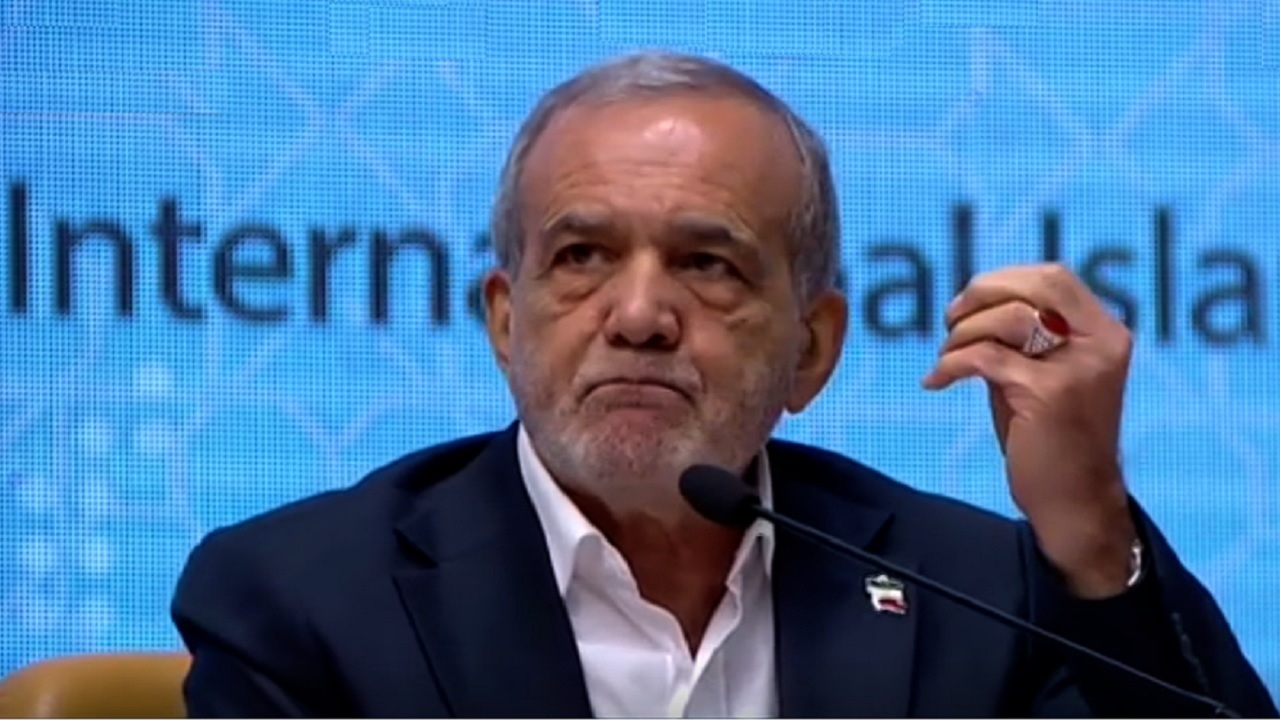 مشکل مسلمانان آمریکا و اسرائیل نیست بلکه تفرقه بین جوامع اسلامی است