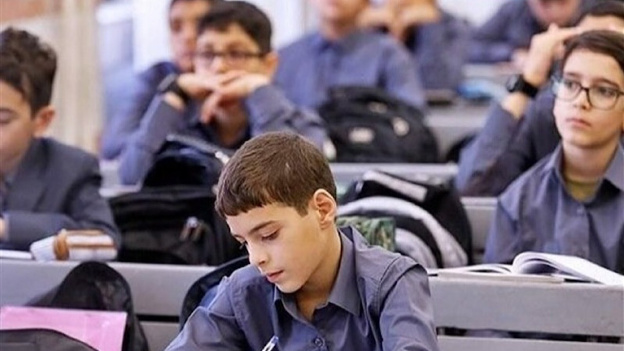 شایعه غیرحضوری‌شدن مدارس در مهرماه تکذیب شد
