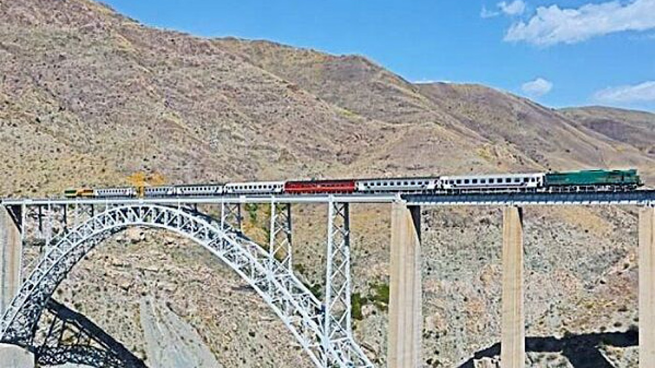 توسعه حرکت قطارهای بینالمللی از ایران به کشورهای CIS و جمهوری آذربایجان