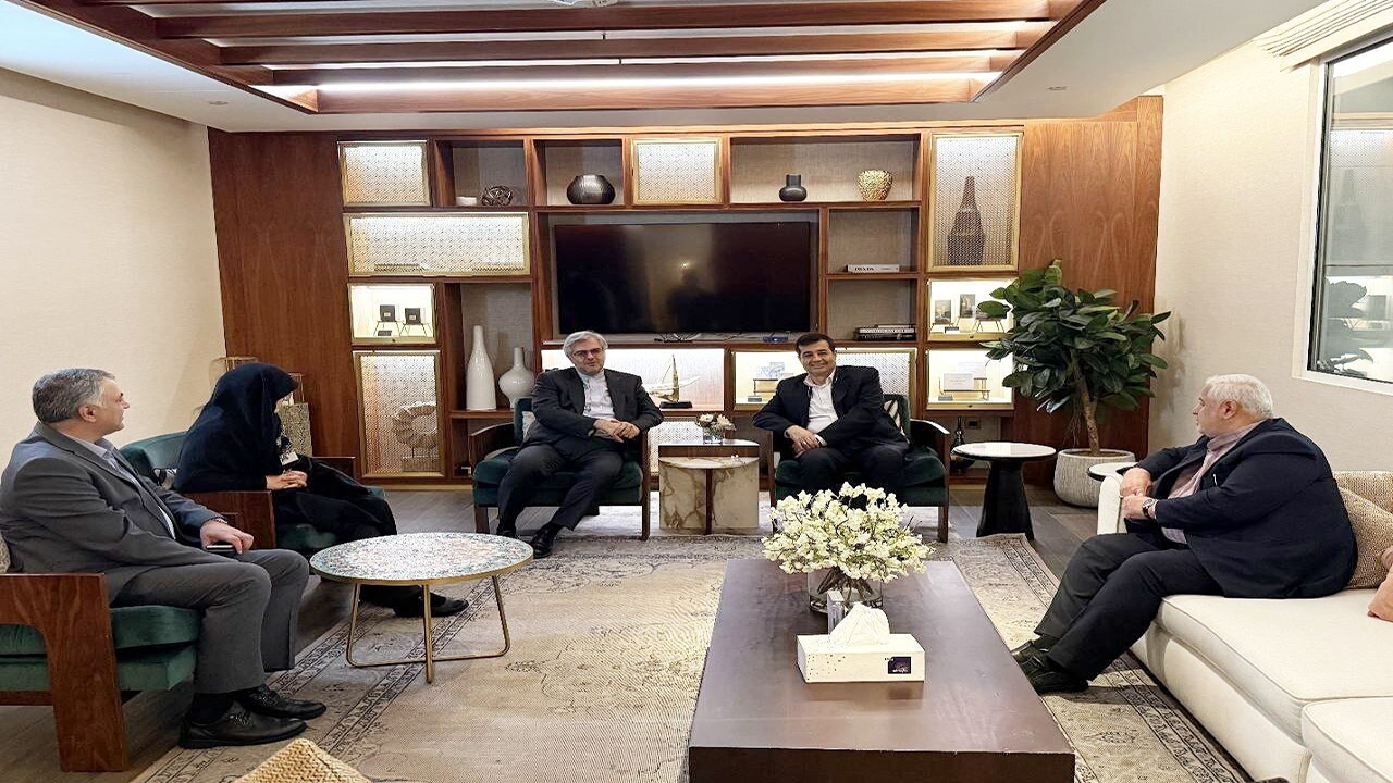 دنیامالی وارد امارات شد