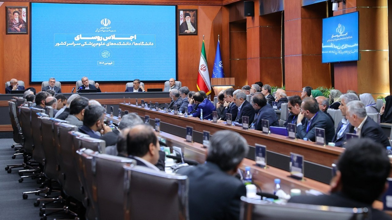پزشکیان: کاری کنیم بیمار ناراضی از مراکز درمانی خارج نشود