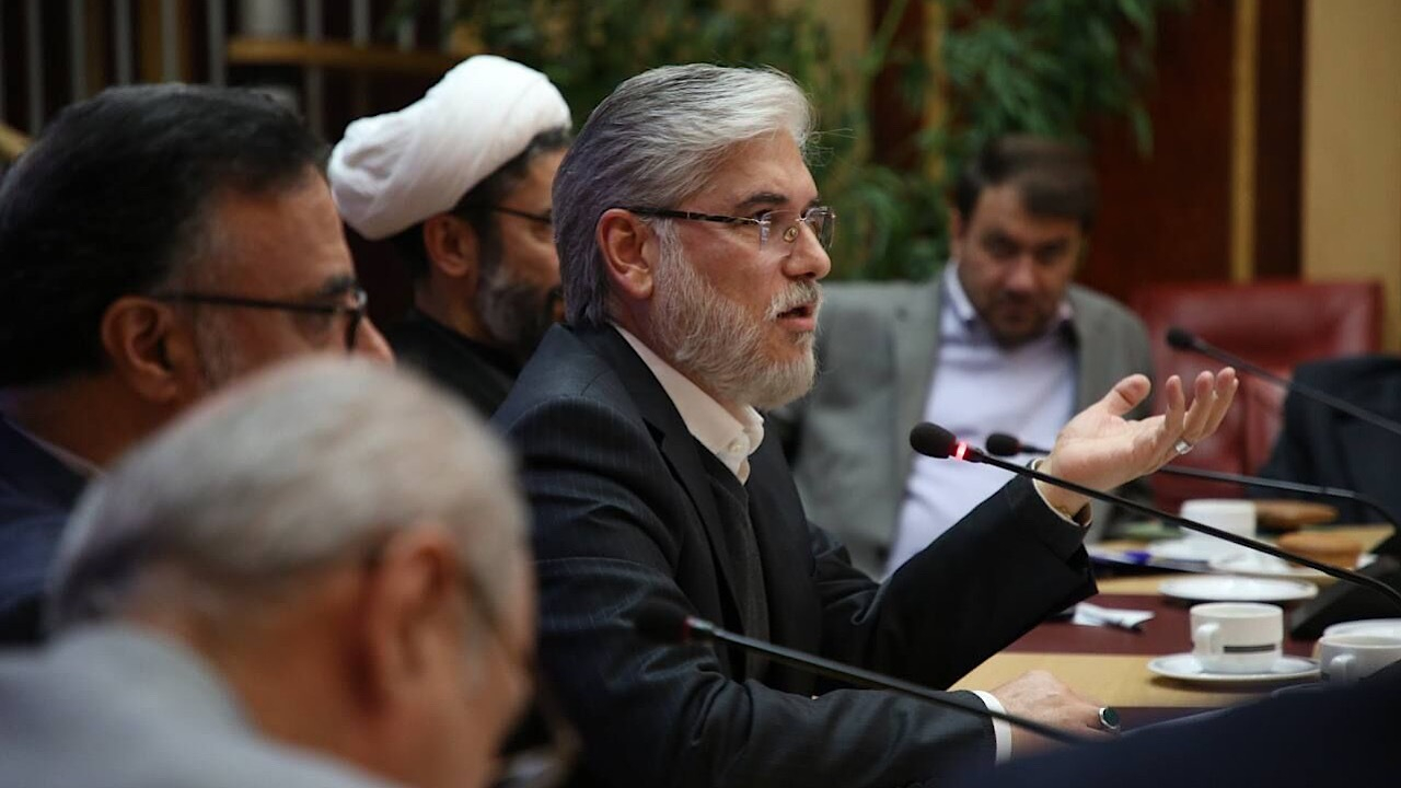 وزیر علوم: دانشگاه‌ها به پایگاه گفت‌وگوی آزاد دانشجویان تبدیل شود