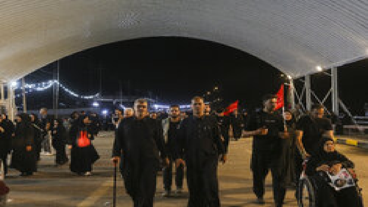 کربلا نرفتهها ناامید نشوند؛ کاری که همه را زائر امام حسین (ع) میکند