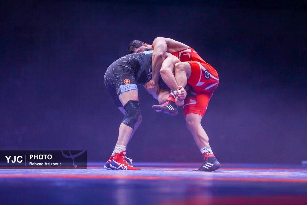 مسابقات کشتی قهرمانی کشور در تبریز