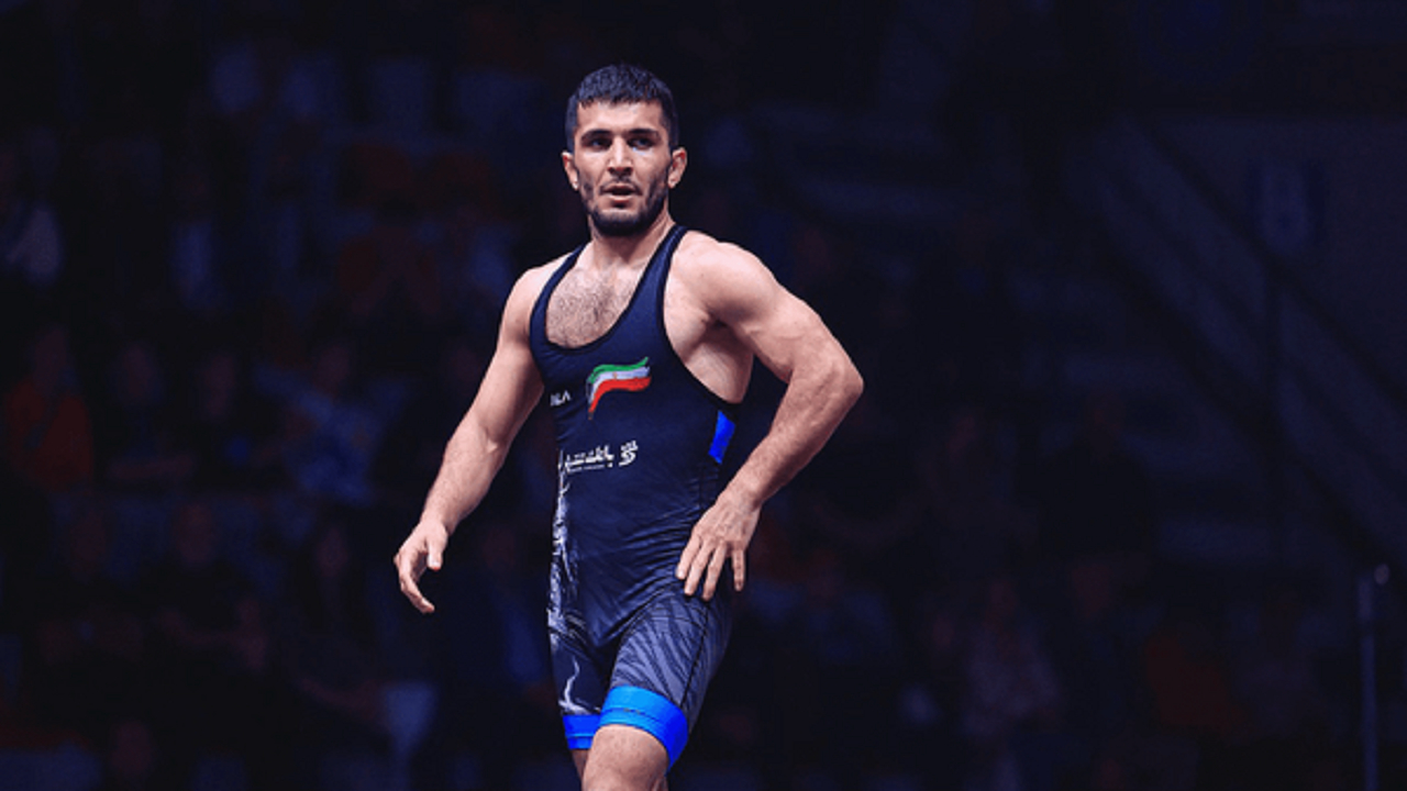 مدال‌آور کشتی جهان: گفتند مدرک پزشکی هم بیاوری قبول نمی‌کنیم