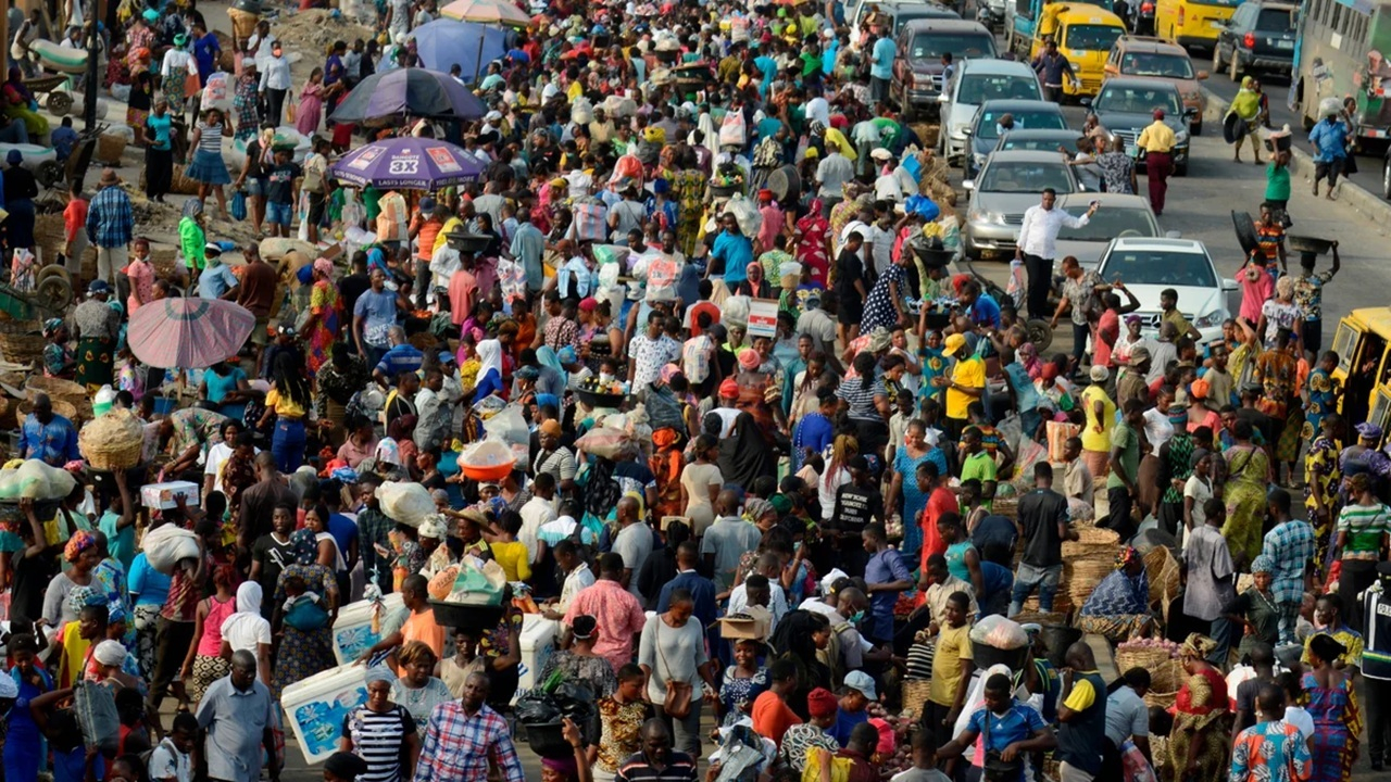 جهان در آستانه تغییر نقشه جمعیتی + فیلم