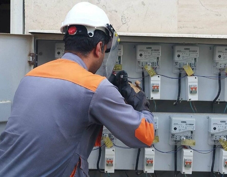 هدفگذاری برای نصب ۱۲ میلیون کنتور هوشمند برق تا اوج بار ۱۴۰۶