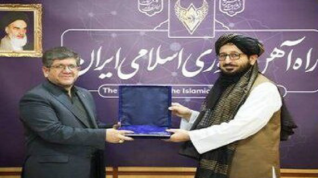 تأکید بر توسعه راهآهن خواف-هرات در دیدار سفیر طالبان با مدیرعامل راهآهن ایران