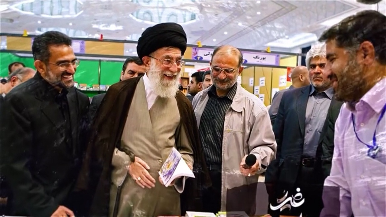 انس رهبر انقلاب با کتاب و اهالی فرهنگ + فیلم