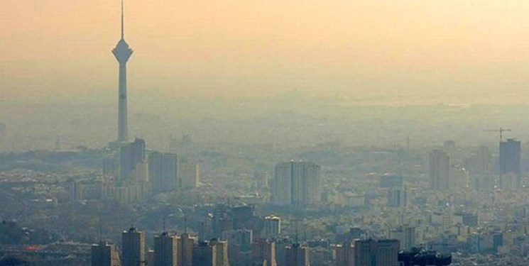 تهران همچنان غرق در دود