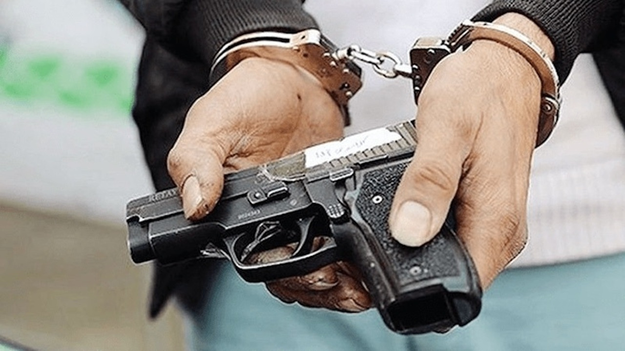 کشف اسلحه و مواد منفجره از متهمان اغتشاشات اخیر تهران + فیلم